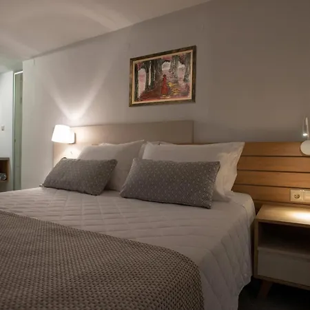 Chania City Apartment *