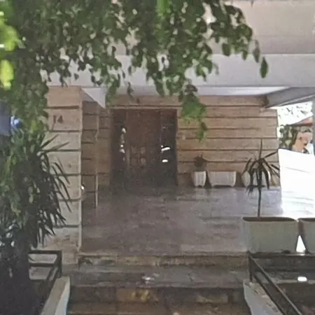 Chania City Апартаменти *